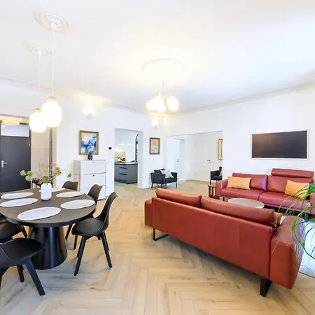 Appartement 5 Sterne Schlossplatz - Sachsen Vogtland Erzgebirge 6 Personen 3 Sz Sauna Kamin *