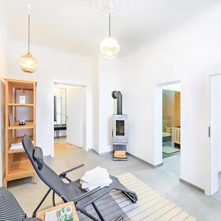 5 Sterne Schlossplatz - Sachsen Vogtland Erzgebirge 6 Personen 3 Sz Sauna Kamin *