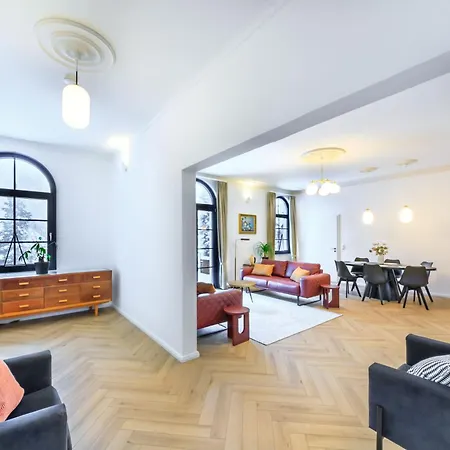 5 Sterne Schlossplatz - Sachsen Vogtland Erzgebirge 6 Personen 3 Sz Sauna Kamin Auerbach (Vogtland)