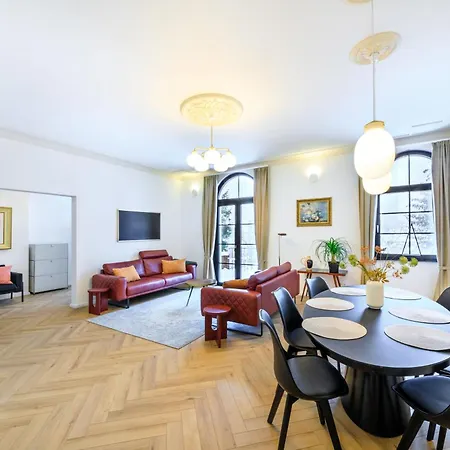 5 Sterne Schlossplatz - Sachsen Vogtland Erzgebirge 6 Personen 3 Sz Sauna Kamin * アウエルバッハ