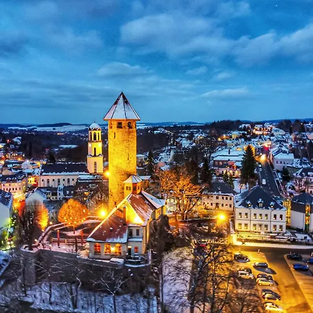 Apartment 5 Sterne Schlossplatz - Sachsen Vogtland Erzgebirge 6 Personen 3 Sz Sauna Kamin Auerbach (Vogtland)