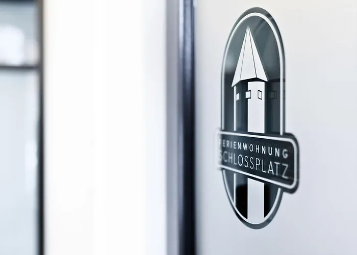 5 Sterne Schlossplatz - Sachsen Vogtland Erzgebirge 6 Personen 3 Sz Sauna Kamin * Auerbach (Vogtland)